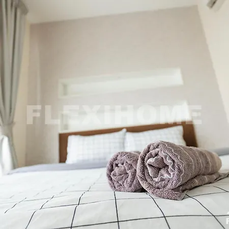 FlexiHome Shaftsbury: Day-Use Work Space in Cyberjaya Exterior photo