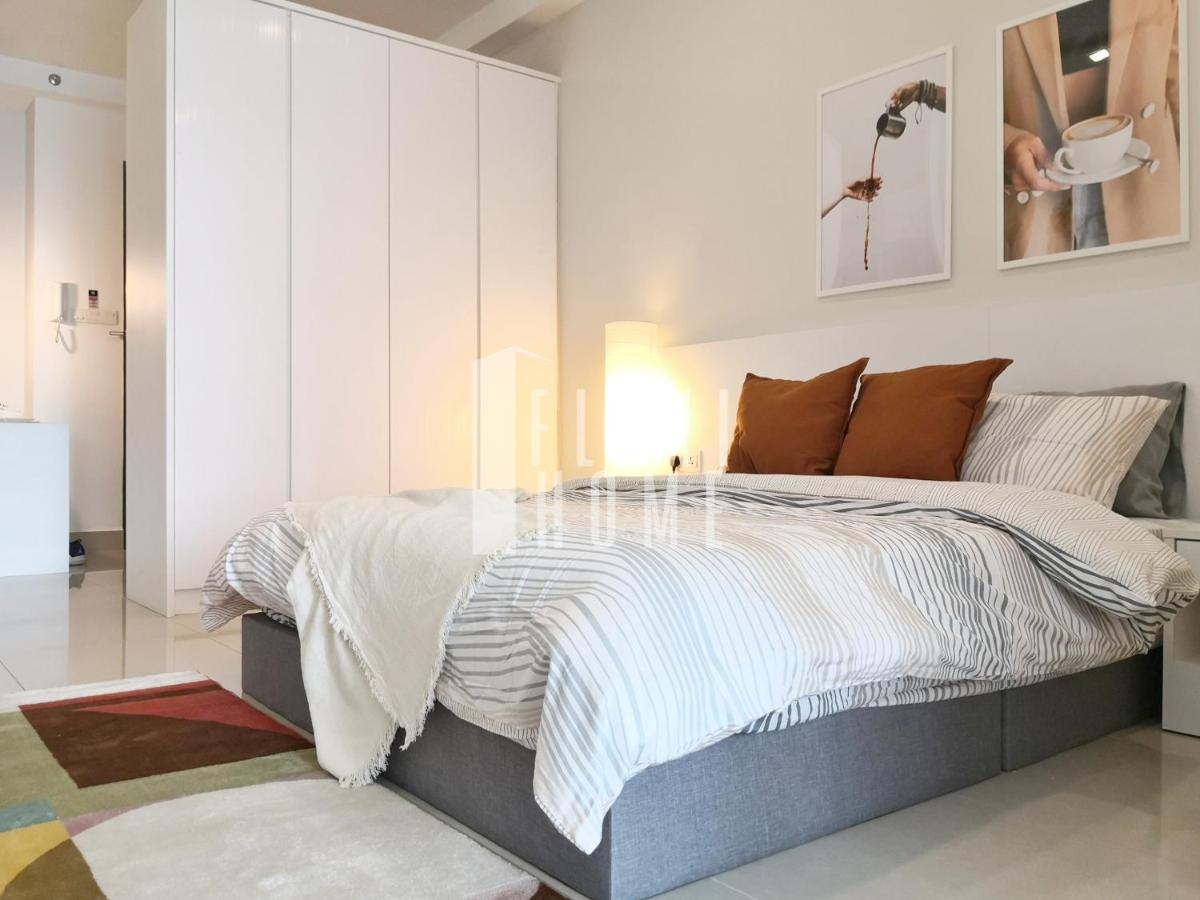 Flexihome Shaftsbury: Day-use Work Space In Apartment Cyberjaya
