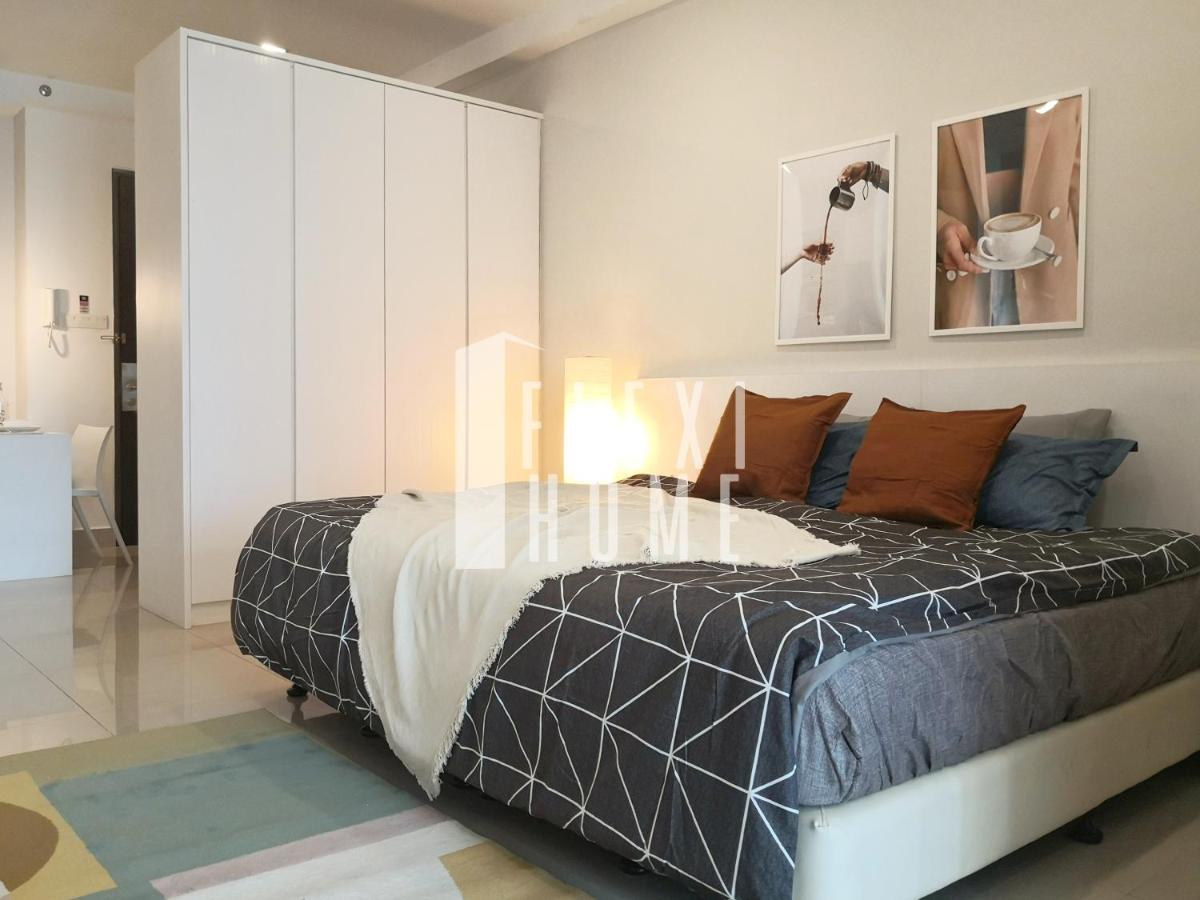 Flexihome Shaftsbury: Day-use Work Space In