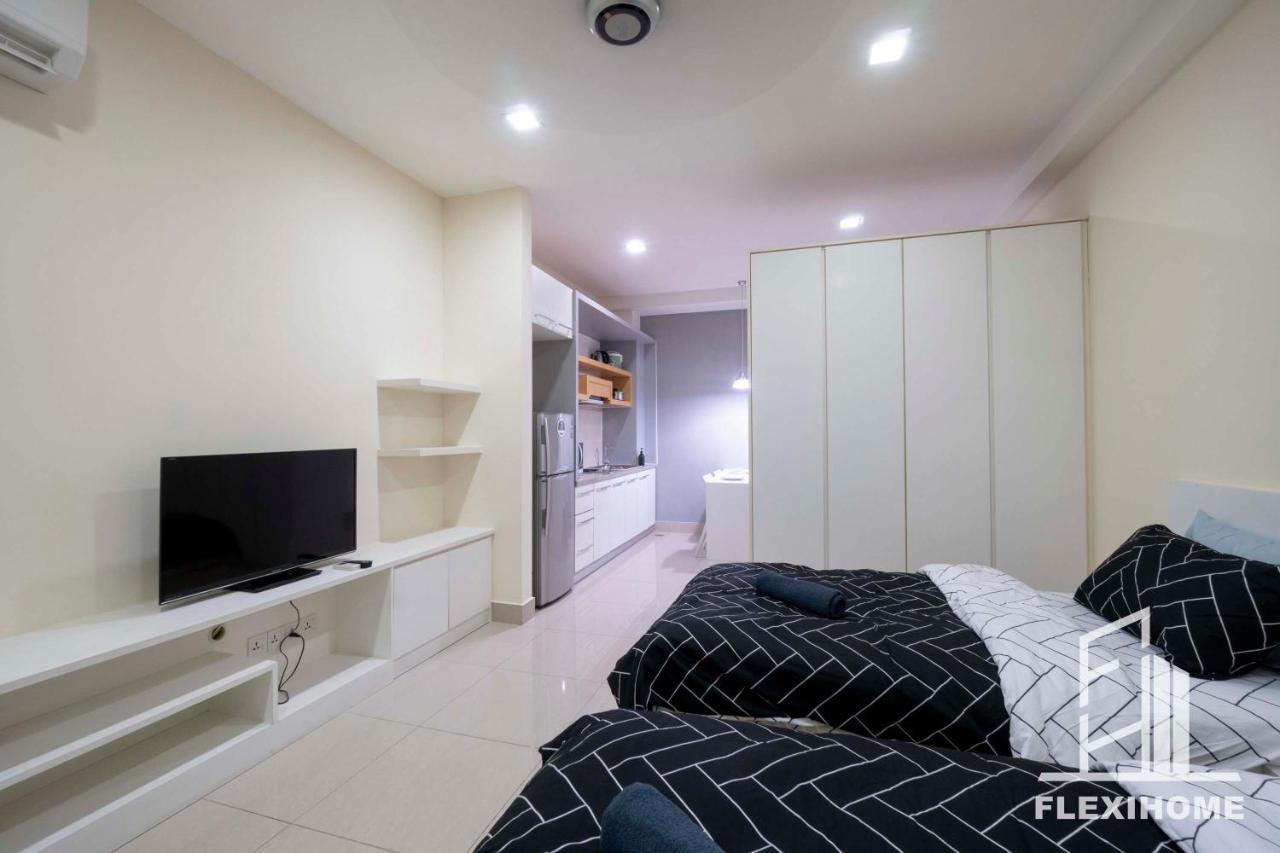 Apartment Flexihome Shaftsbury: Day-use Work Space In Cyberjaya
