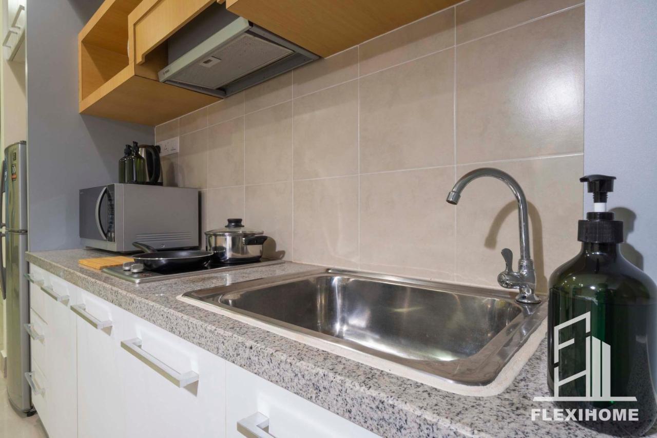 Flexihome Shaftsbury: Day-use Work Space In Cyberjaya