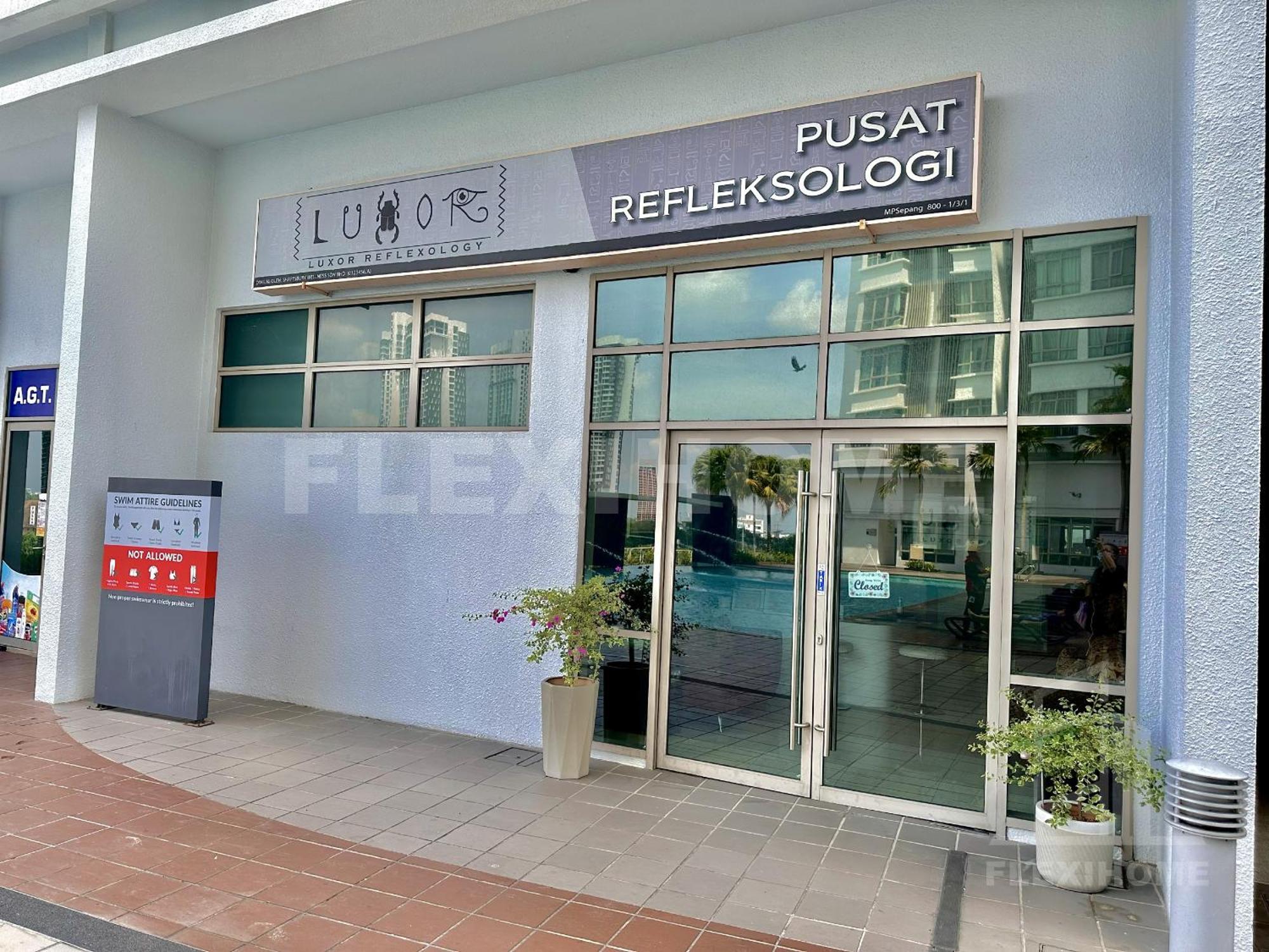 Flexihome Shaftsbury: Day-use Work Space In Apartment Cyberjaya